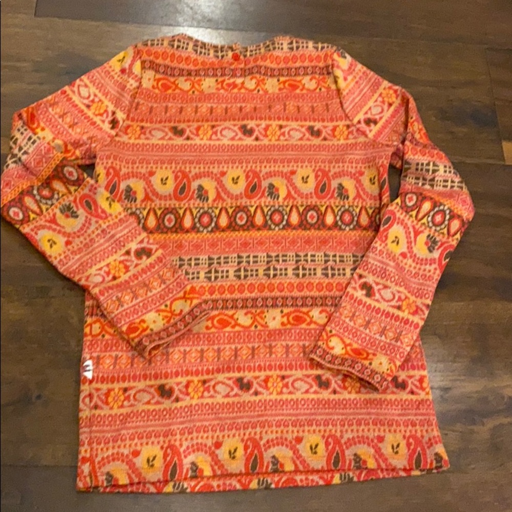 Top - Picture 3 of 7